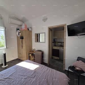 ŠTINJAN – STUDIO APARTMAN 18 m²
