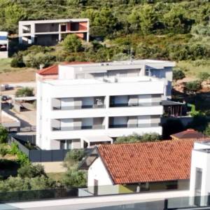 SUKOŠAN - MALA MAKARSKA - Trosoban penthouse 100m od mora - 127m2