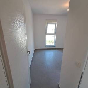 SUKOŠAN - MALA MAKARSKA - Trosoban penthouse 100m od mora - 127m2
