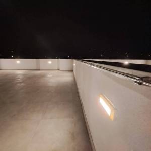 SUKOŠAN - MALA MAKARSKA - Trosoban penthouse 100m od mora - 127m2