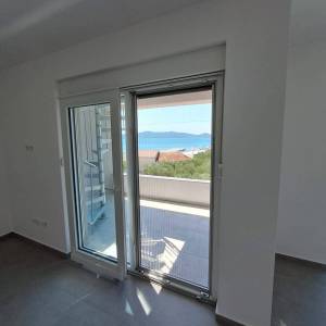 SUKOŠAN - MALA MAKARSKA - Trosoban penthouse 100m od mora - 127m2
