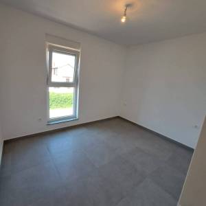 SUKOŠAN - MALA MAKARSKA - Trosoban penthouse 100m od mora - 127m2