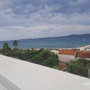 SUKOŠAN - MALA MAKARSKA - Trosoban penthouse 100m od mora - 127m2