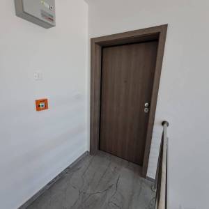 SUKOŠAN - MALA MAKARSKA - Trosoban penthouse 100m od mora - 127m2