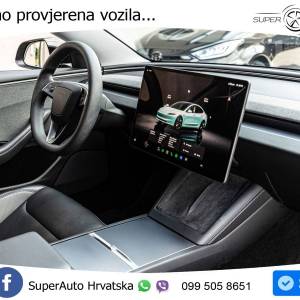 Tesla Model 3 Highland Premium 283 KS, PANO+360+ACC+GR SJED+VIRT+LANE