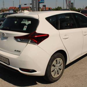 Toyota Auris 1.4 D4D reg 3/2027