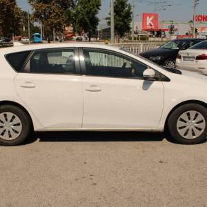 Toyota Auris 1.4 D4D reg 3/2027