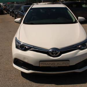 Toyota Auris 1.4 D4D reg 3/2027