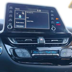 Toyota C-Hr 1.8 HSD 5D E-CVT C-ENTER - 3 godine jamstva
