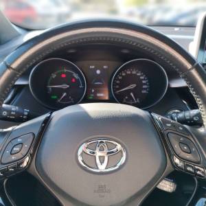 Toyota C-Hr 1.8 HSD 5D E-CVT C-ENTER - 3 godine jamstva
