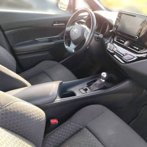 Toyota C-Hr 1.8 HSD 5D E-CVT C-ENTER - 3 godine jamstva