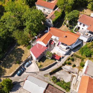 Tribalj kuća