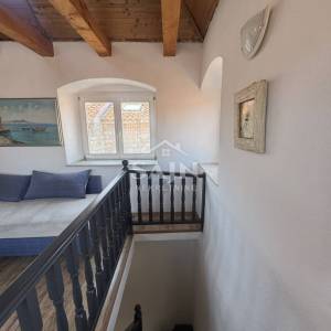 Trogir/Kamena kuća u centru grada