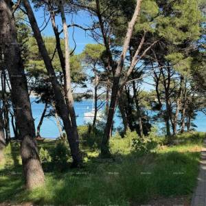 Trosoban stan odmah do mora, Premantura