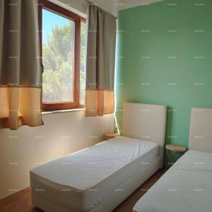 Trosoban stan odmah do mora, Premantura