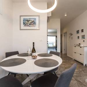 TURANJ - Dvosoban penthouse 70m od mora - 101m2