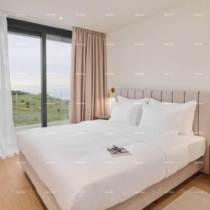 UMAG, Luksuzni resort s krovnim infinity bazenom!