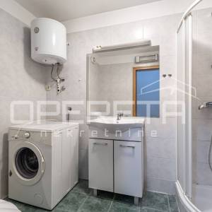 UMAG – PROSTRAN STAN 87,19 m² S POGLEDOM NA MORE, 200 m OD MORA I PLAŽE