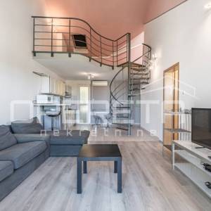 UMAG – PROSTRAN STAN 87,19 m² S POGLEDOM NA MORE, 200 m OD MORA I PLAŽE