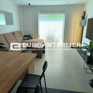 Useljiva, namještena kuća - Zagreb - Dubrava 140 m² - bez provizije!