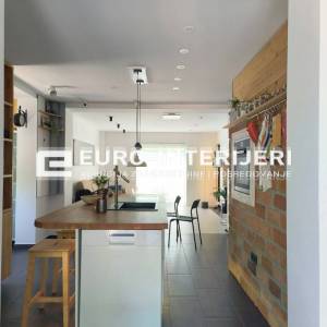 Useljiva, namještena kuća - Zagreb - Dubrava 140 m² - bez provizije!