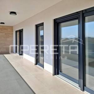 Useljivo: Privlaka/Zadar - stan G101, 70m od mora