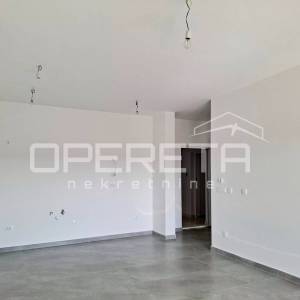 Useljivo: Privlaka/Zadar - stan G101, 70m od mora