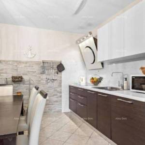 VILA S BAZENOM I KONOBOM – HRELJIĆI, ISTRA