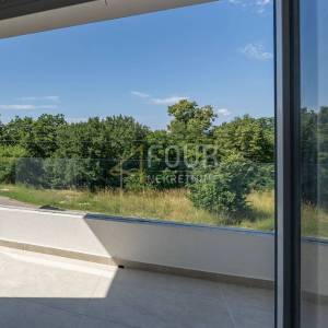 Viškovo, novogradnja, 3s+db, 80m2