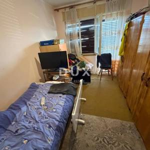Viškovo, Saršoni, kuća s garažom + okućnica, odlična lokacija
