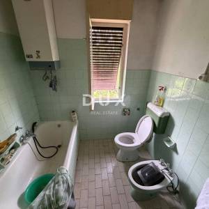 Viškovo, Saršoni, kuća s garažom + okućnica, odlična lokacija