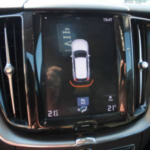 Volvo XC60 D4 AWD AUTOMATIK *NAVIGACIJA, LED*