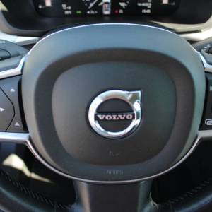 Volvo XC60 D4 AWD AUTOMATIK *NAVIGACIJA, LED*
