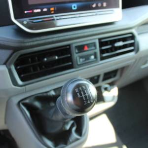 VW Crafter 2.0 TDi L3H3 140KS - redizajn