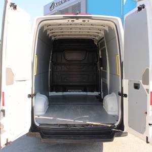 VW Crafter 2.0 TDi L3H3 140KS - redizajn