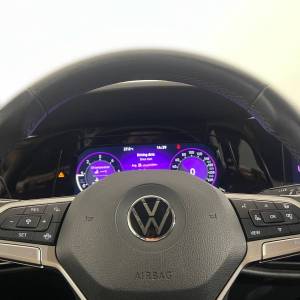 VW Golf 8 2.0 TDI - 3 godine jamstva