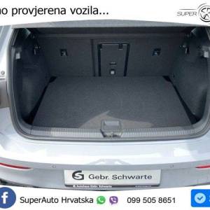 VW Golf 8 2.0 TDI DSG R-Line 150 KS, ACC+LED+KAM+GR SJED+VIRT+ASIST
