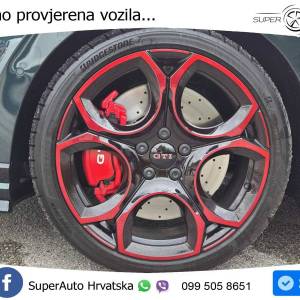 VW Golf 8 GTI 2.0 TSI DSG 50 Edition 325 KS, REG 08/27 AKRAPOVIĆ+ACC+LED+360