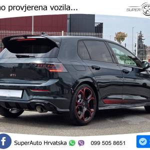 VW Golf 8 GTI 2.0 TSI DSG 50 Edition 325 KS, REG 08/27 AKRAPOVIĆ+ACC+LED+360