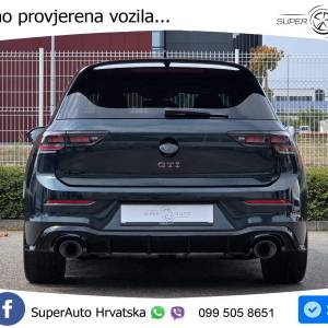 VW Golf 8 GTI 2.0 TSI DSG 50 Edition 325 KS, REG 08/27 AKRAPOVIĆ+ACC+LED+360