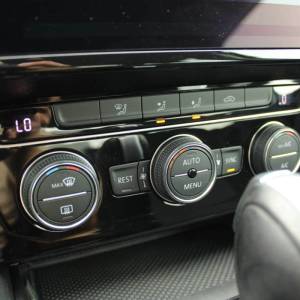 VW Passat 1.6 TDi DSG *LED, NAVIGACIJA, KAMERA*