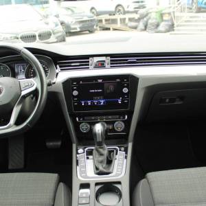 VW Passat 1.6 TDi DSG *LED, NAVIGACIJA, KAMERA*
