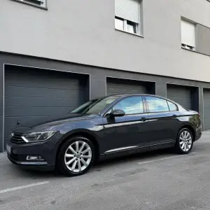 VW PASSAT 2.0TDI /167tkm/prvi vlasnik/servisna knjiga+računi/odličan/