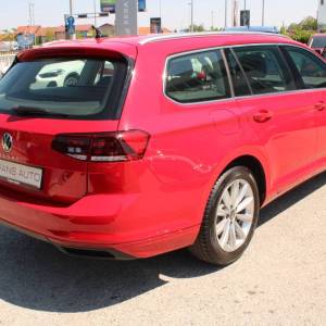 VW Passat Variant 2.0 TDi DSG *LED, NAVIGACIJA*