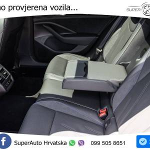 VW Passat Variant 2.0 TDI 4M DSG R line 193 KS, MATRIX+ACC+GR SJED+KAM+PDC