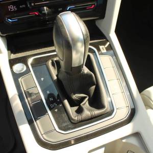 VW Passat Variant 2.0 TDi DSG *PANORAMA, GRIJANJE I HLAĐENJE SJEDALA, MASAŽA*