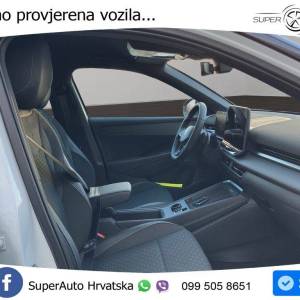VW T-Roc 1.5 eTSI DSG R-Line 150 KS, ACC+360+KEY+GR SJED+HEAD+VIRT+LANE
