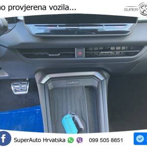 VW T-Roc 1.5 eTSI DSG R-Line 150 KS, ACC+360+KEY+GR SJED+HEAD+VIRT+LANE