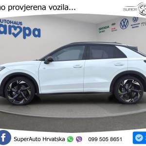 VW T-Roc 1.5 eTSI DSG R-Line 150 KS, ACC+360+KEY+GR SJED+HEAD+VIRT+LANE