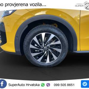 VW T-Roc 1.5 eTSI DSG R-Line 150 KS, ACC+360+KEY+GR SJED+HEAD+VIRT+LANE